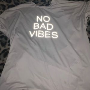 good vibes only tee